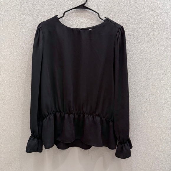 Zenana Blouse Size L Black Long Puff Sleeve Ruffle Peplum Blouse - Picture 3 of 8